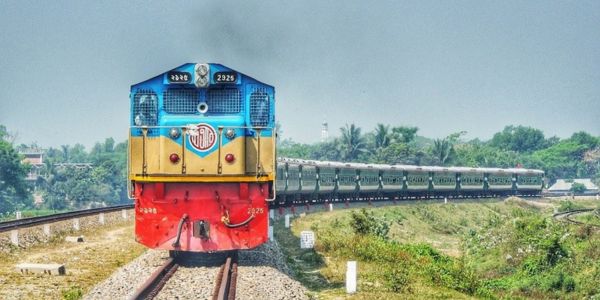 আন্তঃনগর ট্রেনের সাপ্তাহিক বন্ধ বাতিল